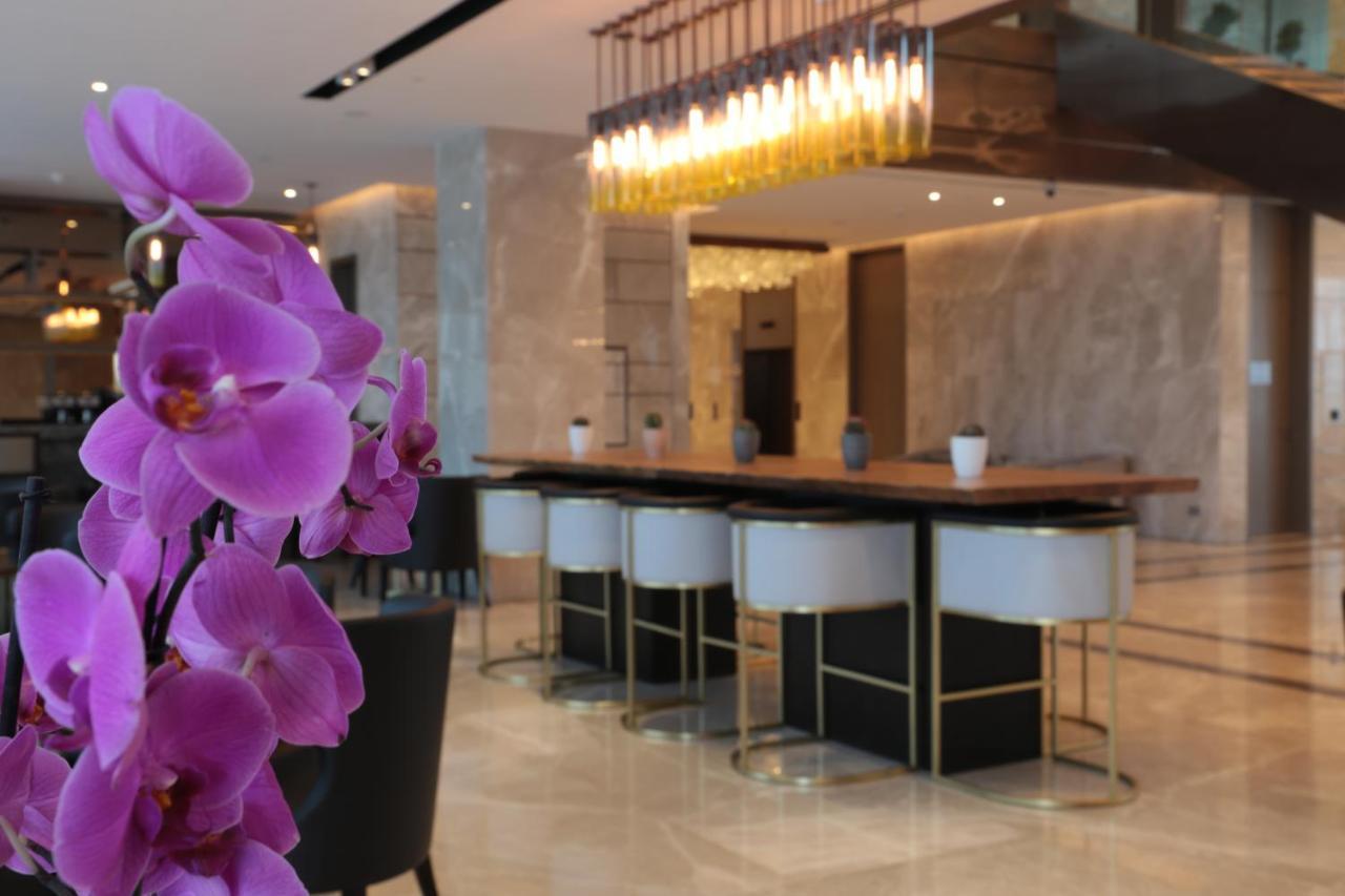 Views Hotel & Residences - Emaar King Abdullah Economic City Экстерьер фото